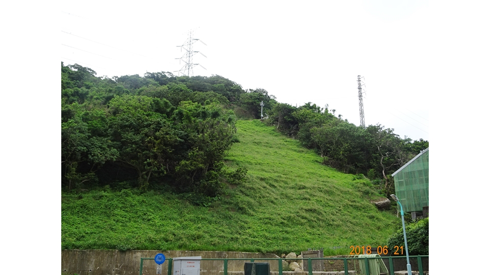 大多位處山坡地的核電廠，非常重視水土保持，儘量以生態工法來友善環境。